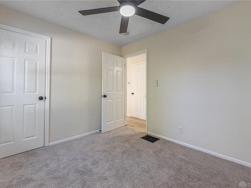 1205 Ellen Drive, Middletown, OH 45042 Photo 17