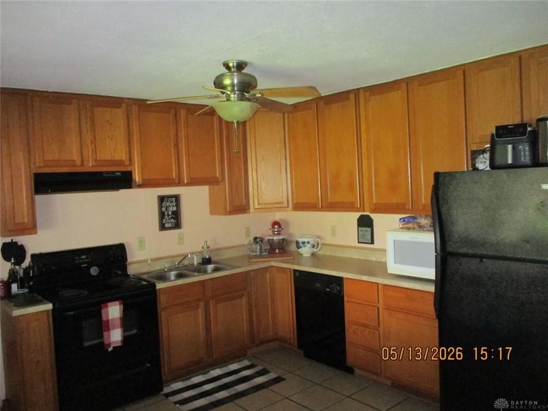 810 Bayberry Drive, New Carlisle, OH 45344 Photo 9