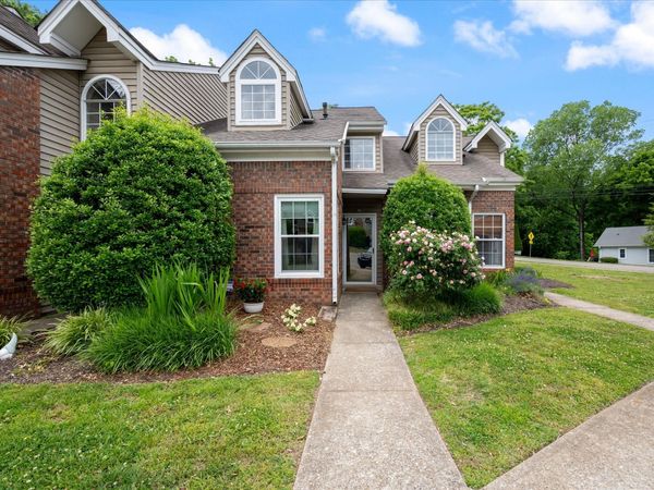 365 Yorkshire Cir, Nashville, TN 37211