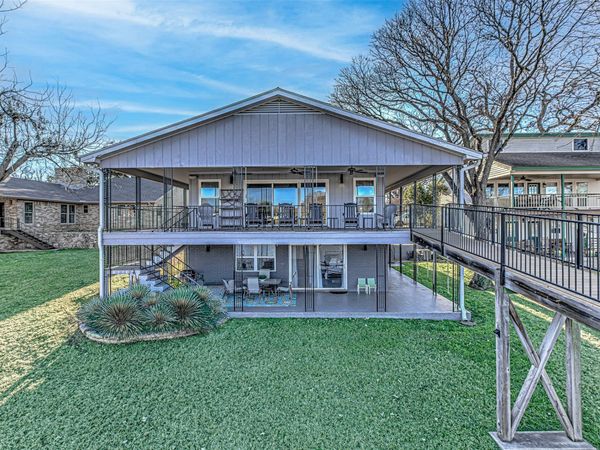 208 Riverside DR, Kingsland, TX 78639