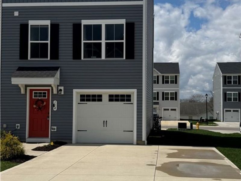 114 Slate Ridge Drive , Unit 9, Barberton, OH 44203 Photo 3
