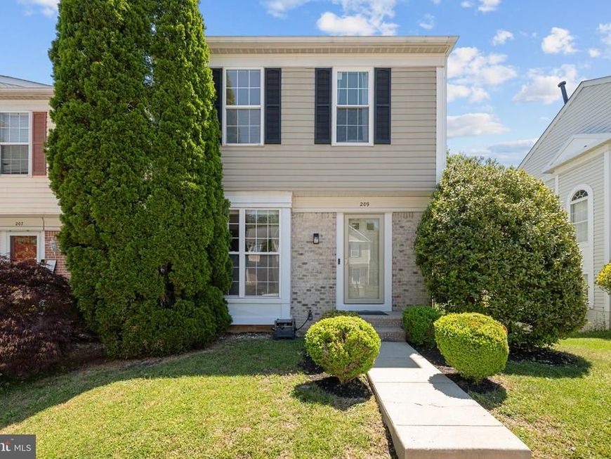 209 Edge Creek Lane , Odenton, MD 21113 Main Photo