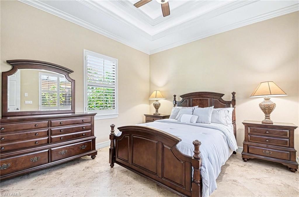 672 Fairway Ter, Naples, FL 34103 Photo