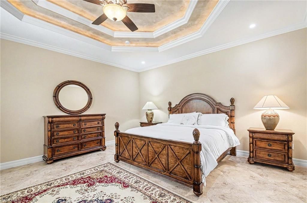 672 Fairway Ter, Naples, FL 34103 Photo