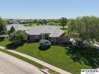 2409 Leigh Lane , Papillion, NE 68133