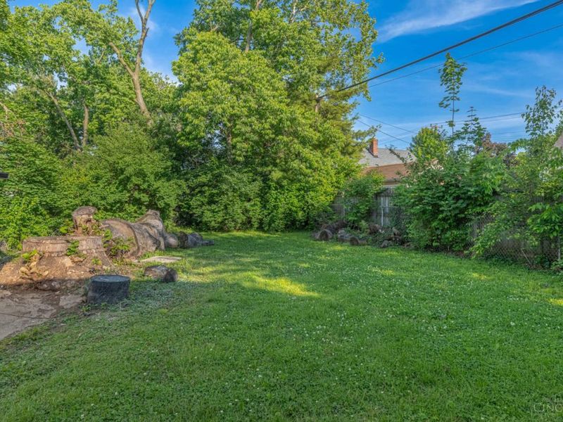 1205 Ellen Drive, Middletown, OH 45042 Photo 24