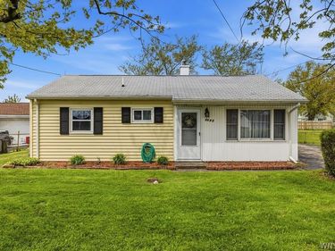 4540 Isherwood Drive, Niagara Falls, NY 14305