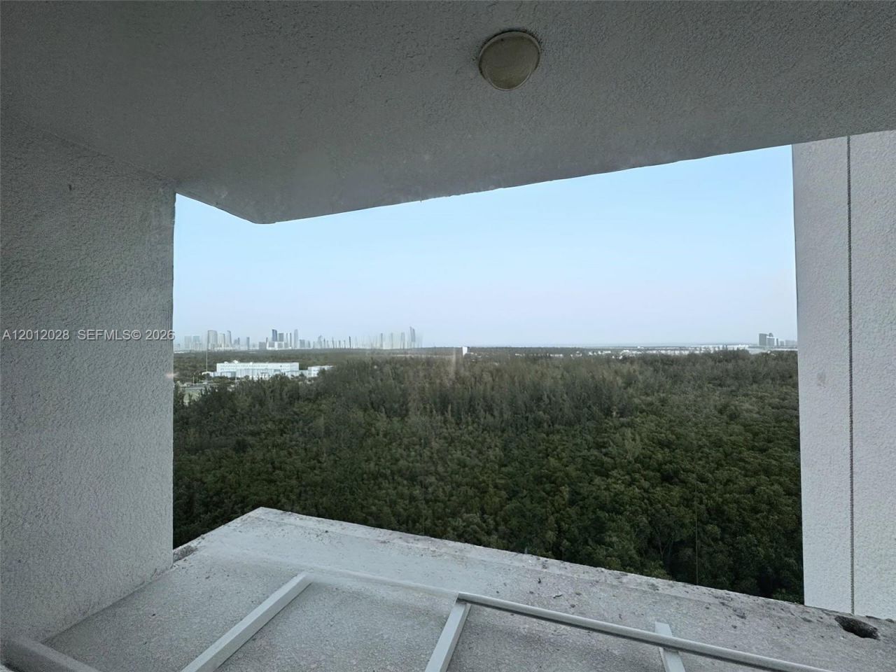 14951 Royal Oaks Ln , Unit 1708, North Miami, FL 33181 Photo