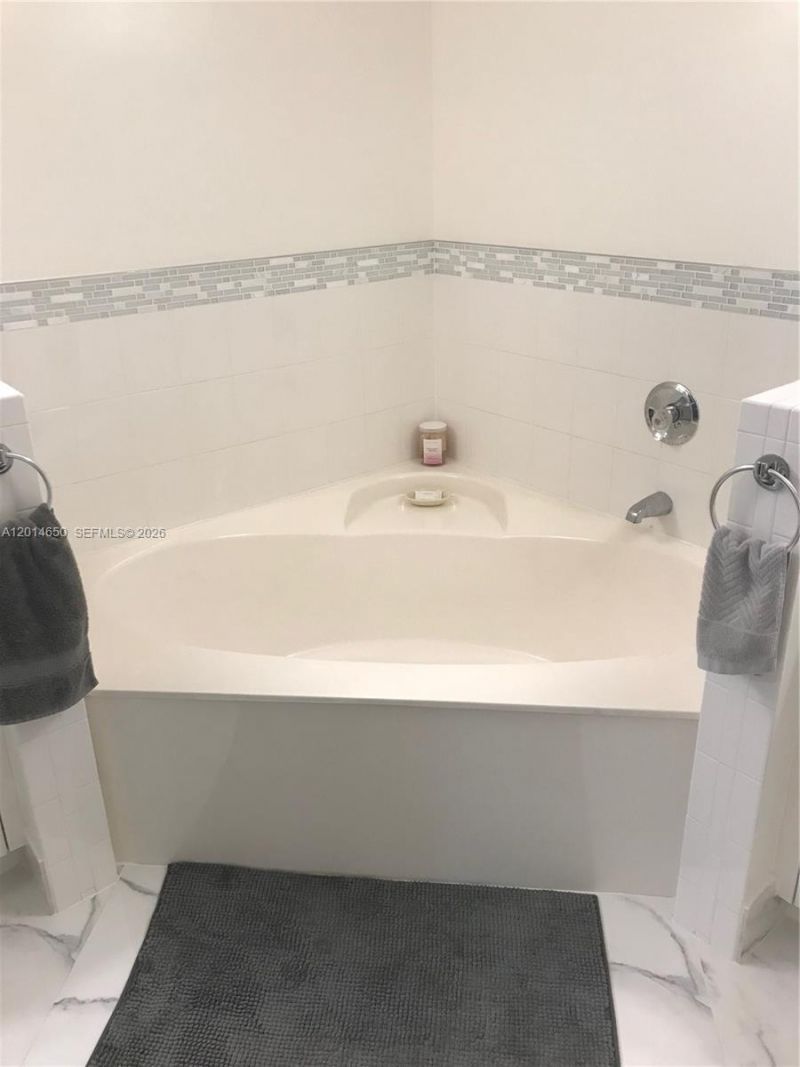 16654 SW 103rd Ln , Miami, FL 33196 Photo