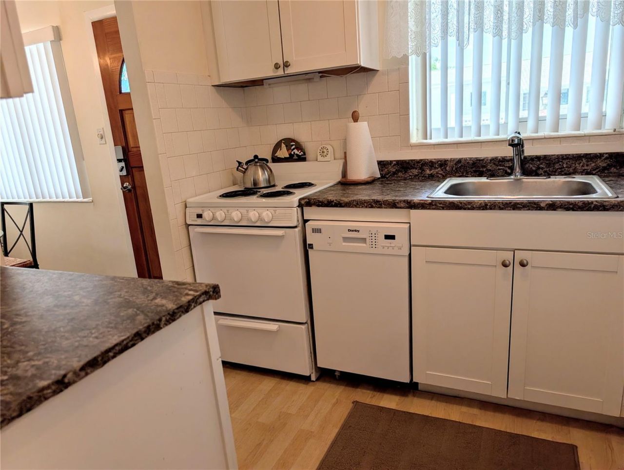 1830 Restful Drive , Unit M-33, Bradenton, FL 34207 Photo