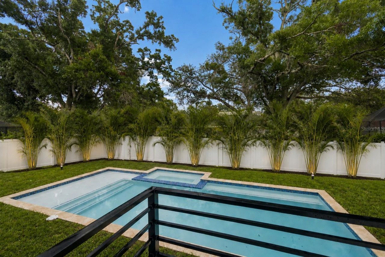 206 S Treasure Drive, Tampa, FL 33609 Photo