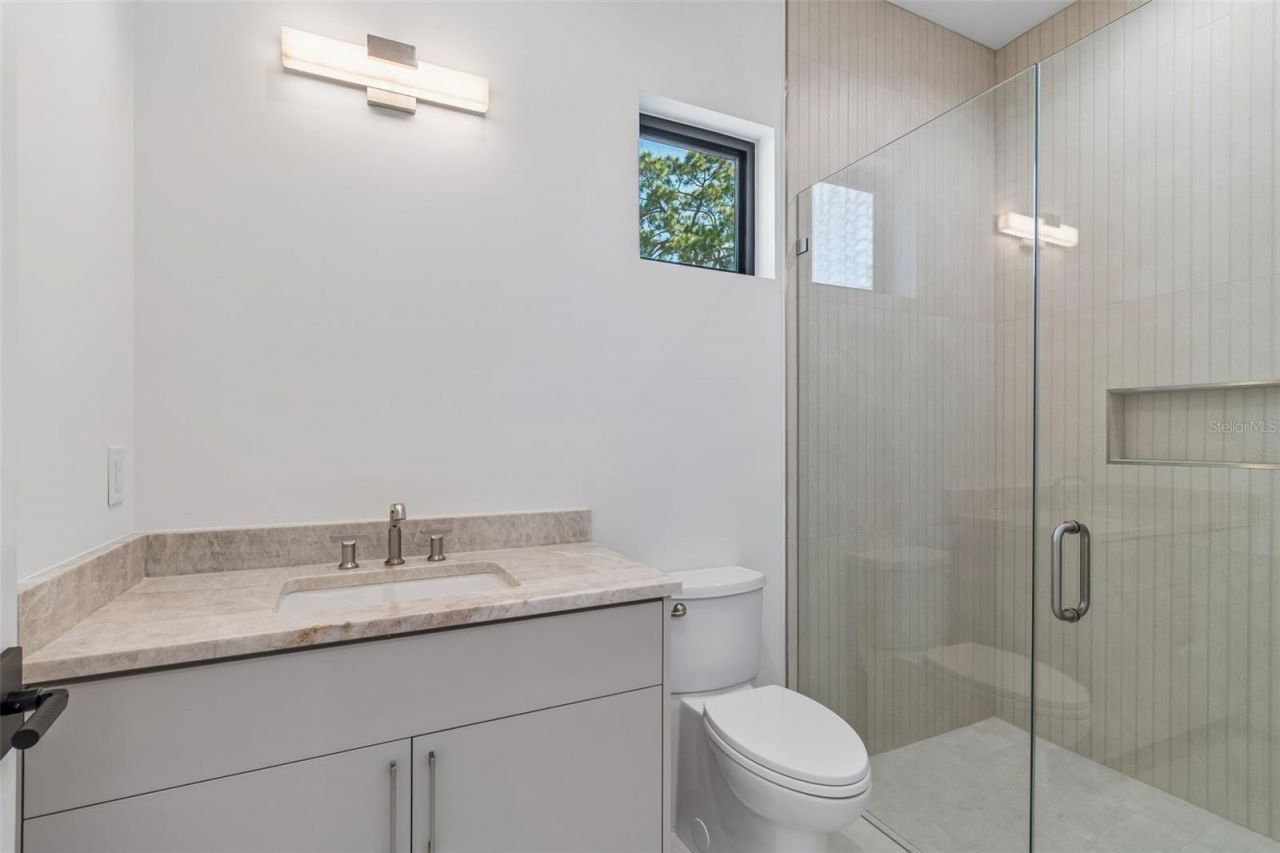 206 S Treasure Drive, Tampa, FL 33609 Photo
