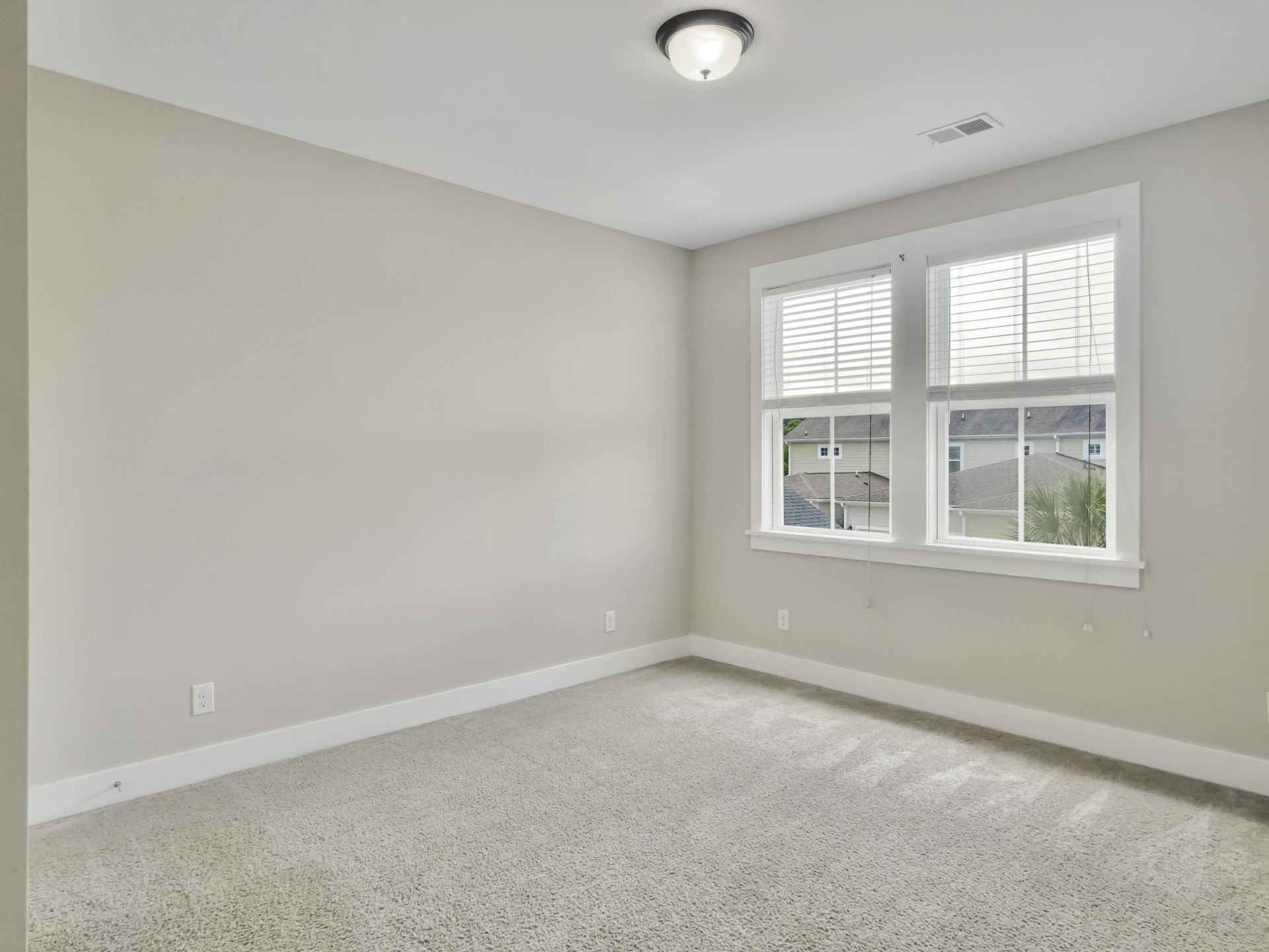 3549 Sewel Avenue Photo 21