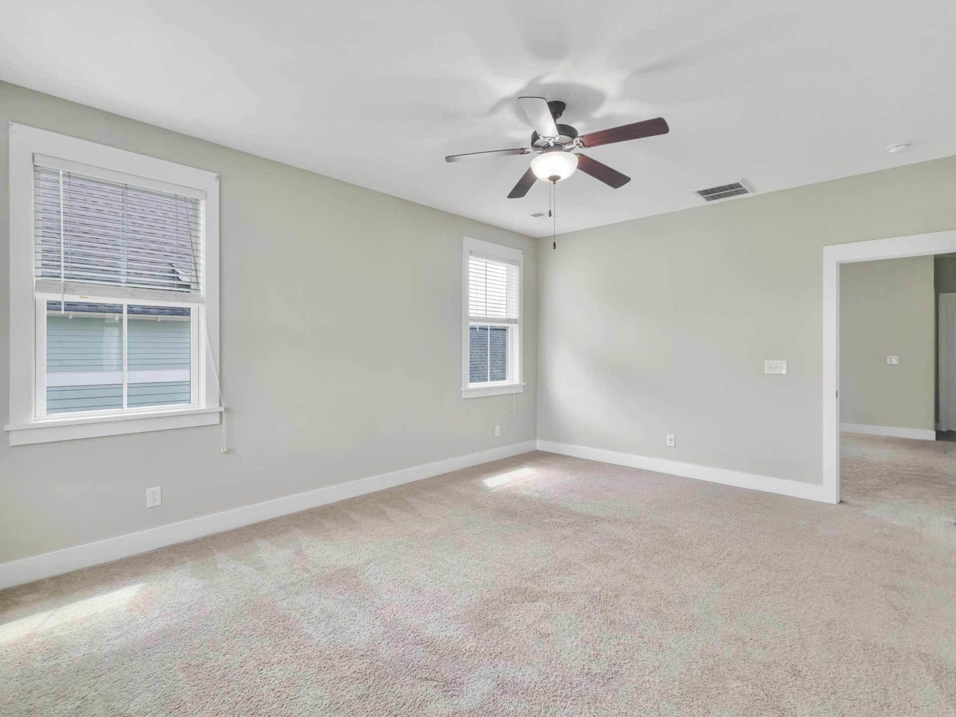3549 Sewel Avenue Photo 22