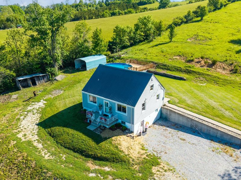 9031 Persimmon Grove Pike, Alexandria, KY 41001 Photo 2