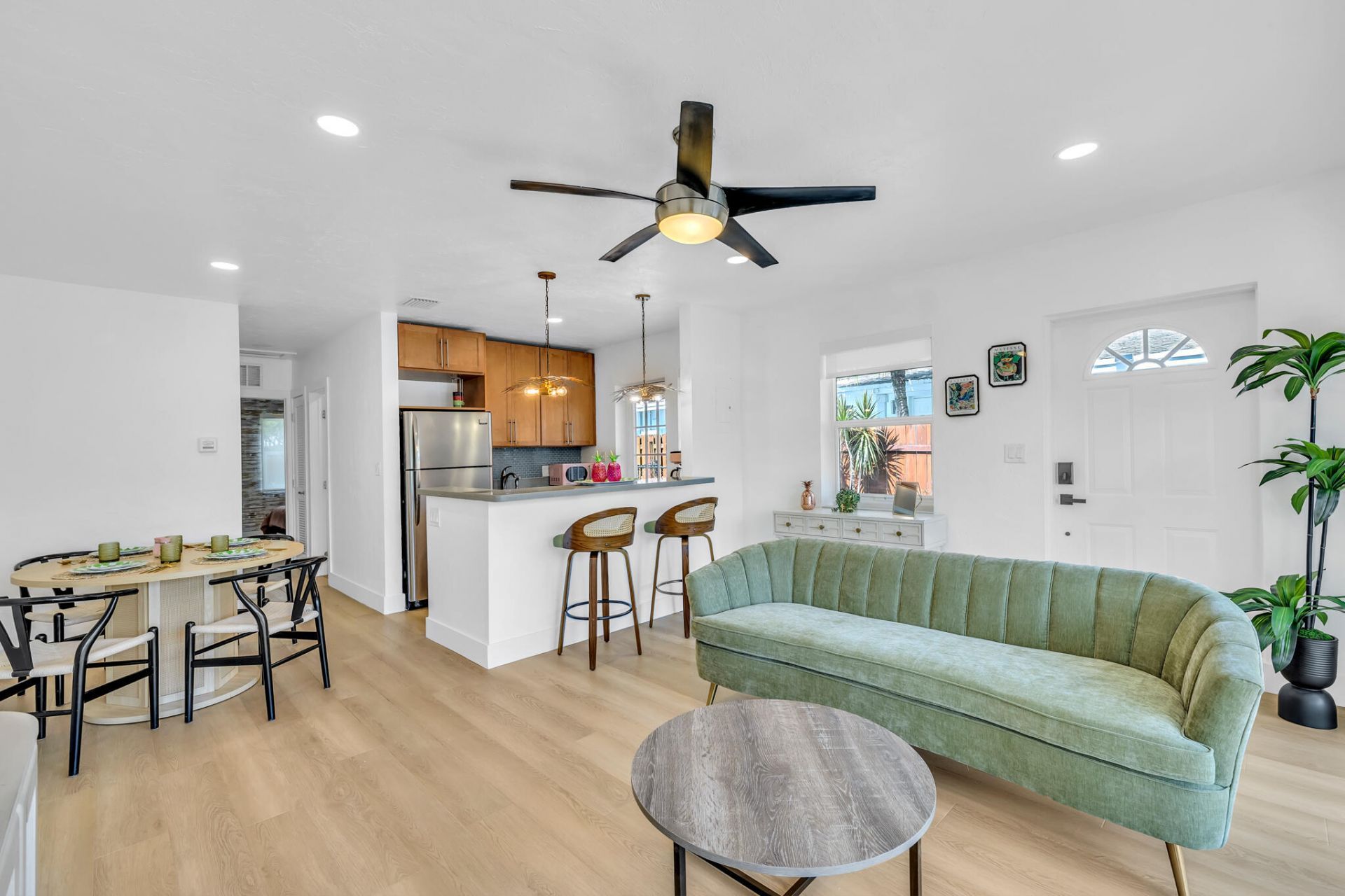 2412 NE 4th Street, Unit W, Pompano Beach, FL 33062 Photo