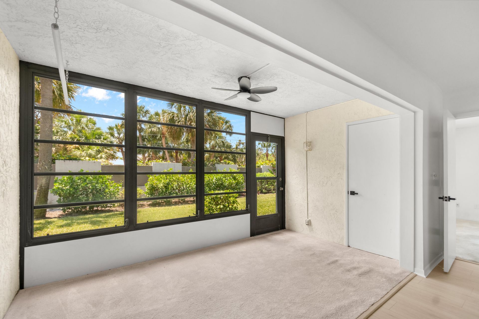 1600 NE Dixie Highway, Jensen Beach, FL 34957 Photo