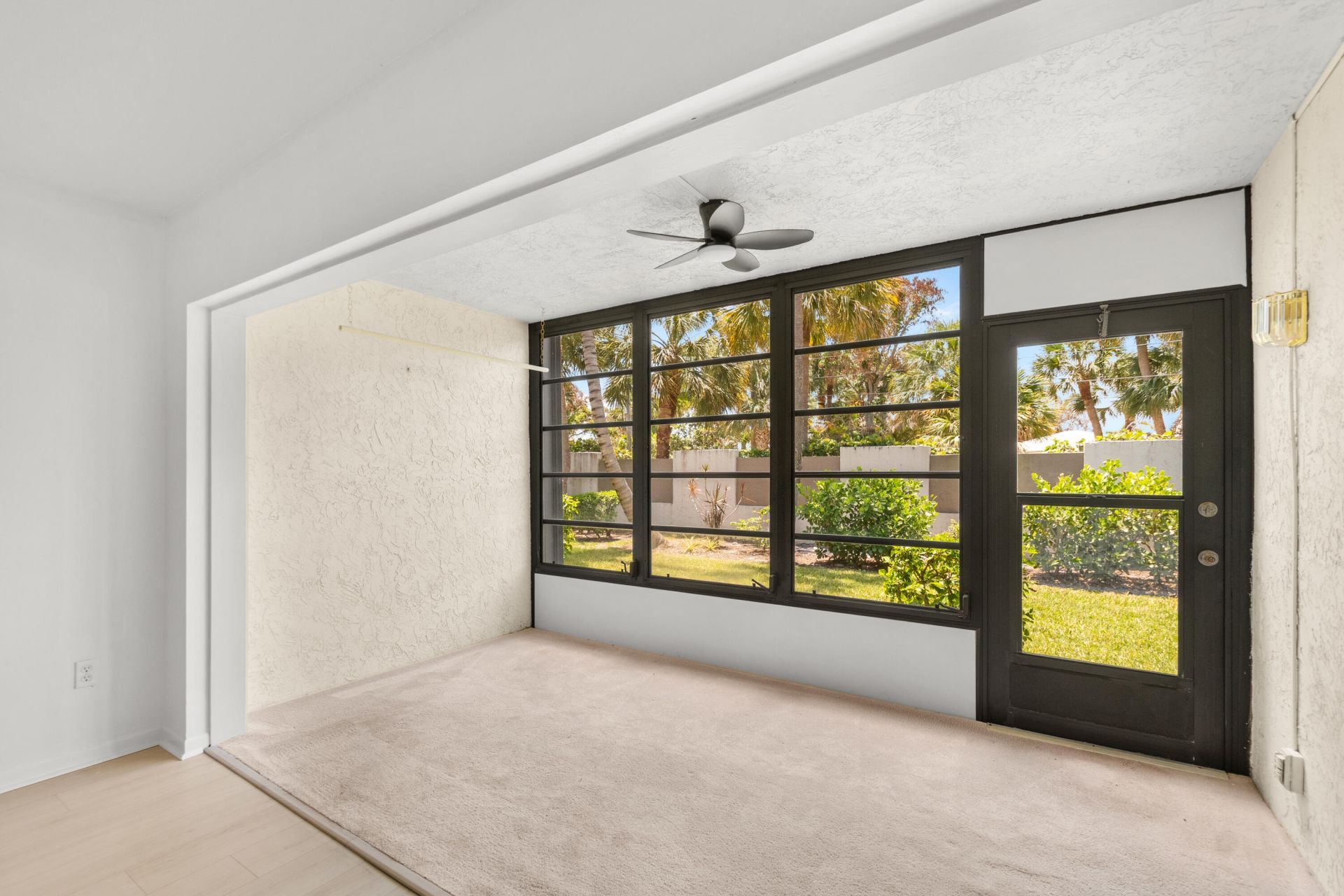 1600 NE Dixie Highway, Jensen Beach, FL 34957 Photo