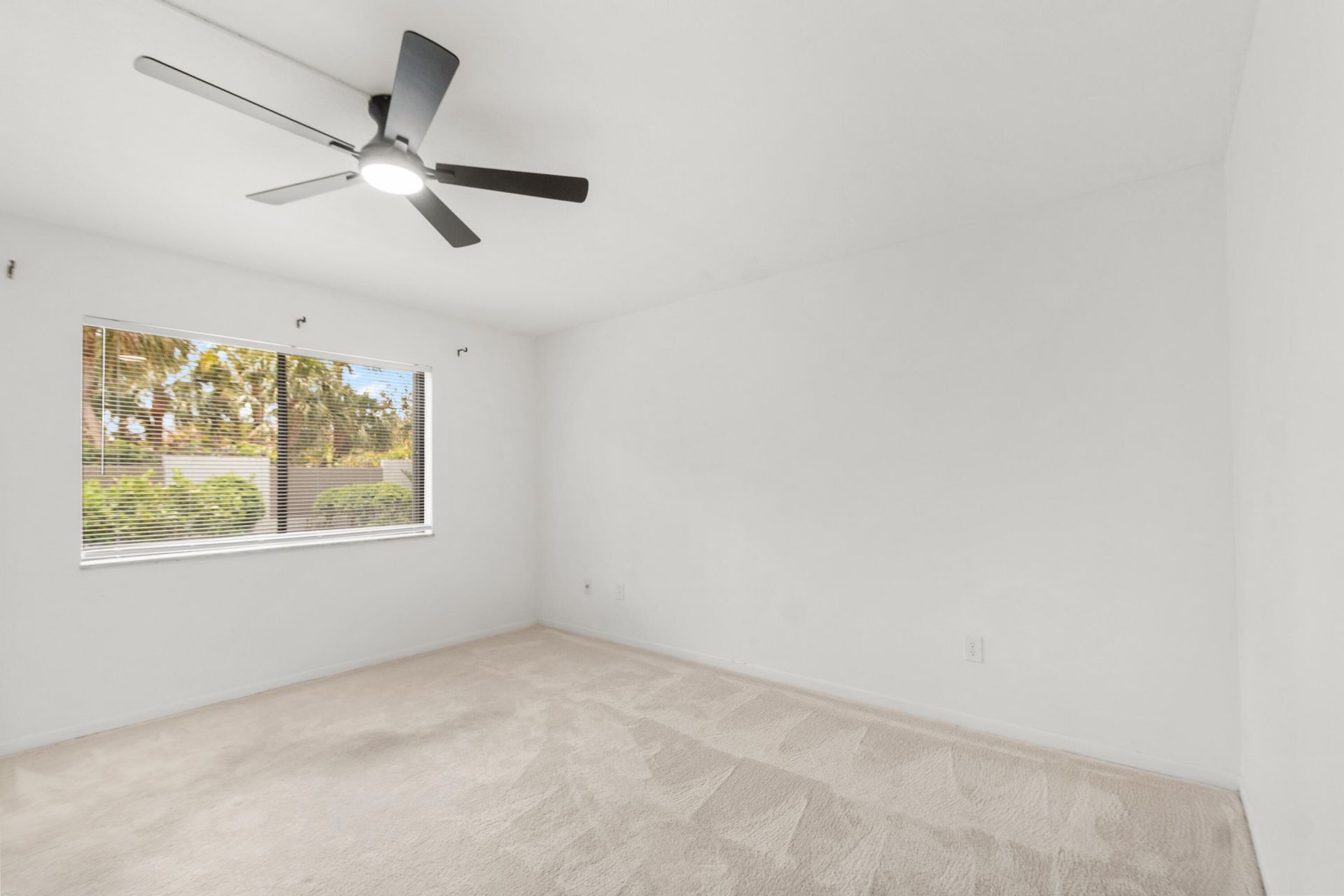 1600 NE Dixie Highway, Jensen Beach, FL 34957 Photo