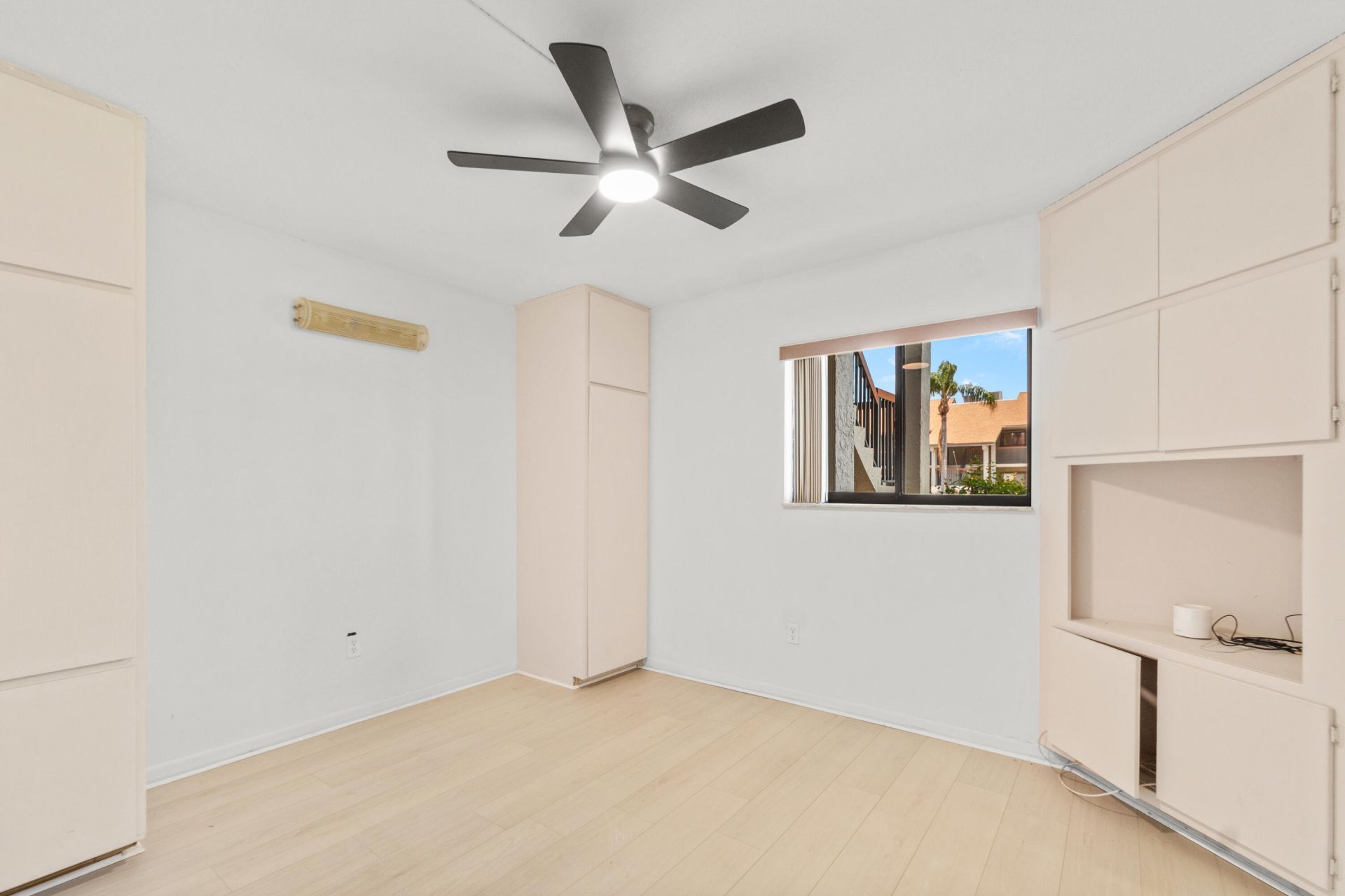 1600 NE Dixie Highway, Jensen Beach, FL 34957 Photo