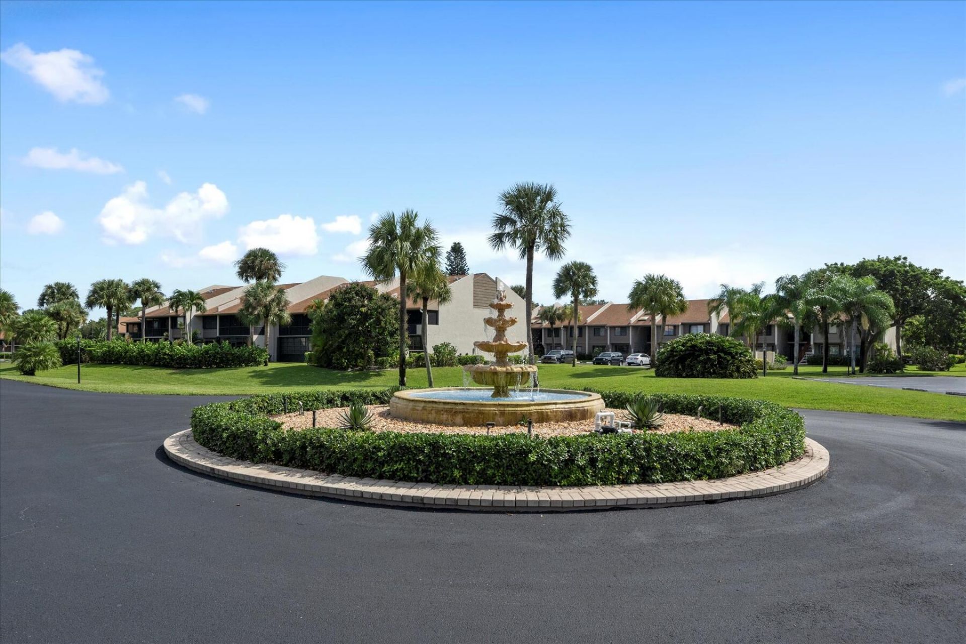 1600 NE Dixie Highway, Unit 10-103, Jensen Beach, FL 34957 Photo