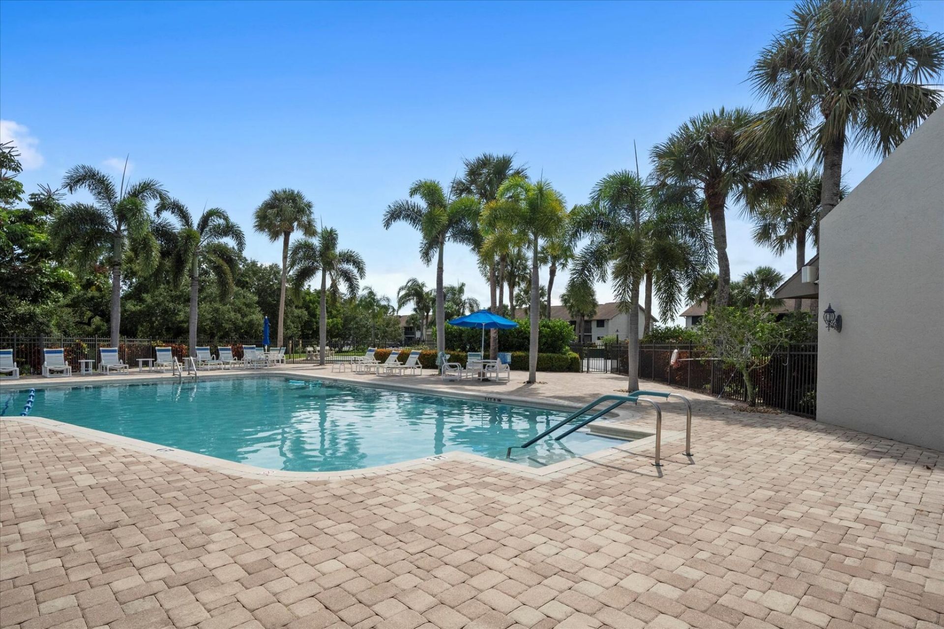 1600 NE Dixie Highway, Unit 10-103, Jensen Beach, FL 34957 Photo