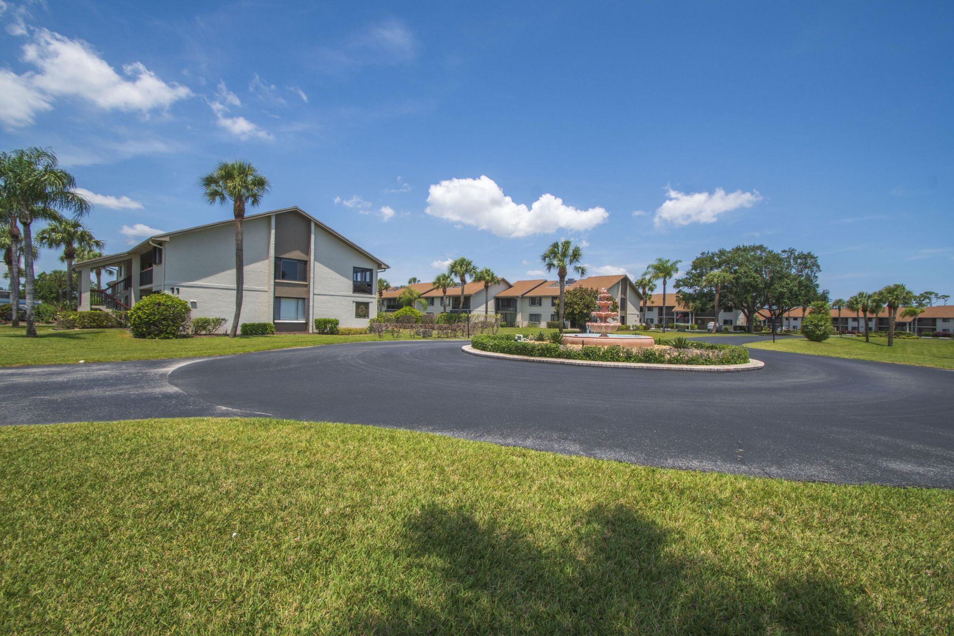 1600 NE Dixie Highway, Jensen Beach, FL 34957 Photo