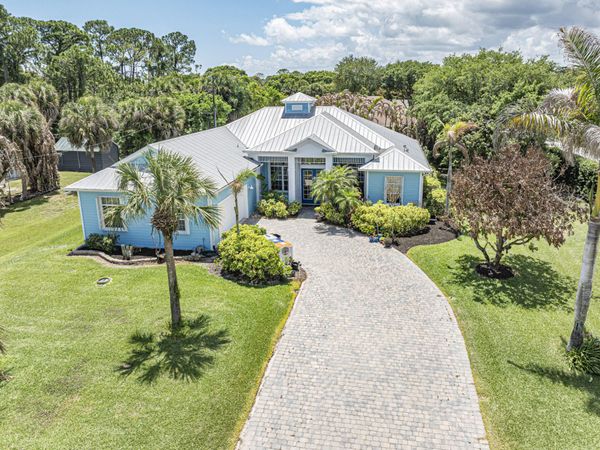 1155 SW 18th St Street SW, Vero Beach, FL 32962