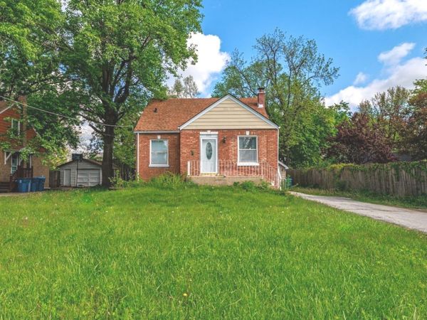 389 W 12th Street , Chicago Heights, IL 60411