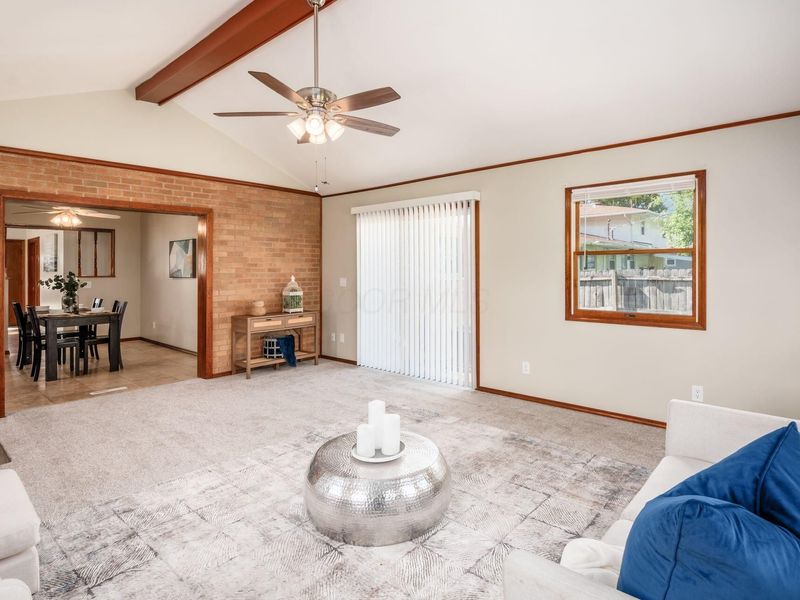 792 Ross Road , Columbus, OH 43213 Photo 18