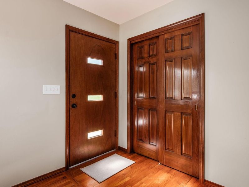 792 Ross Road , Columbus, OH 43213 Photo 5