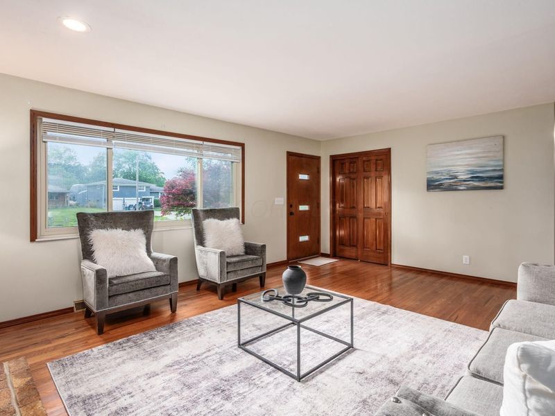 792 Ross Road , Columbus, OH 43213 Photo 8