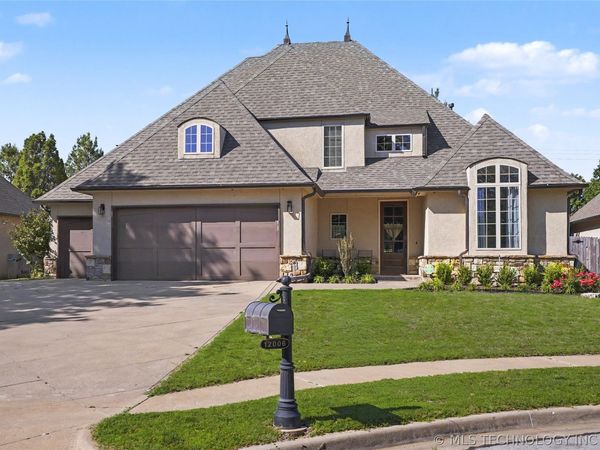 12006 S Oswego Avenue, Tulsa, OK 74137