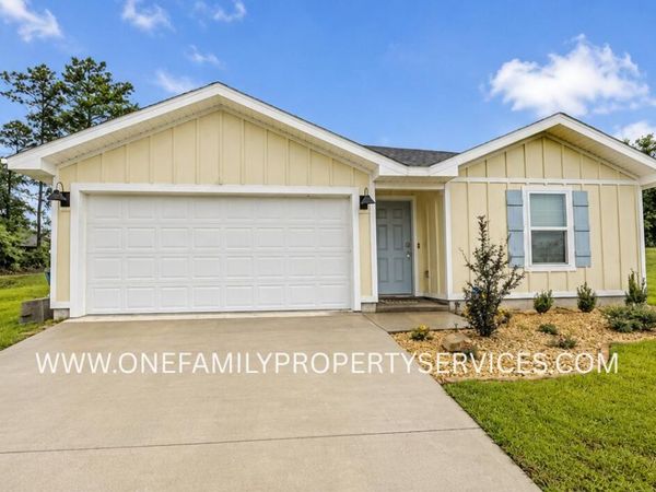 2606 Saltgrass Way, Crestview, FL 32536