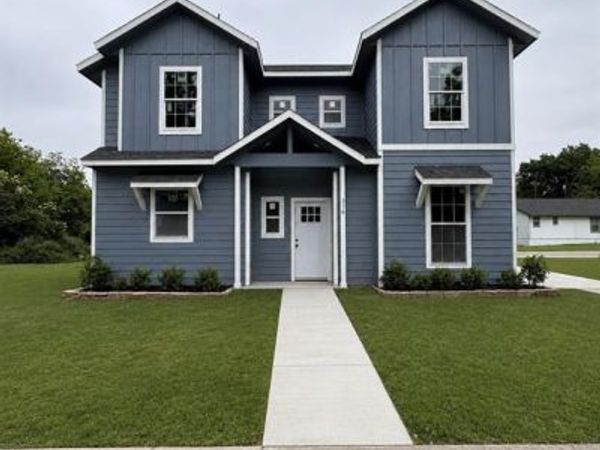 316 Henry Street, Waxahachie, TX 75165