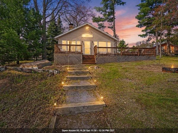 13763 LAKE SHORE LANE, Mountain, WI 54149