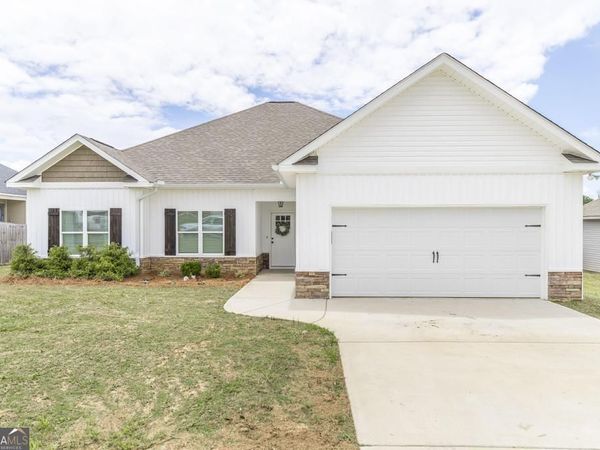 100 Sutter Butte Place, Bonaire, GA 31005