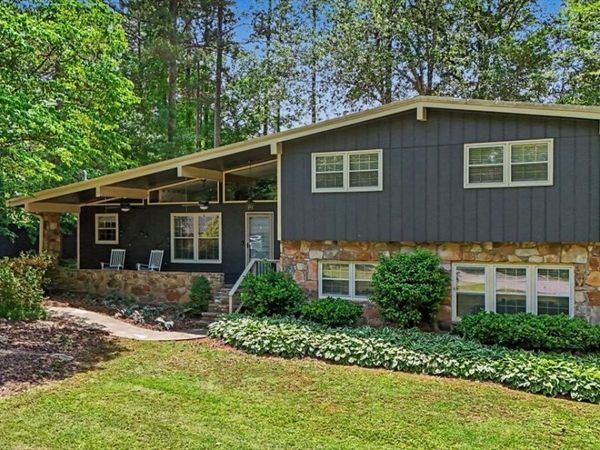 107 Lisa Lane, Carrollton, GA 30117