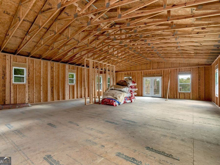 Property Image 64