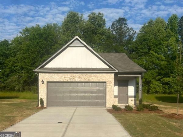 141 Andros Loop, Dalton, GA 30721