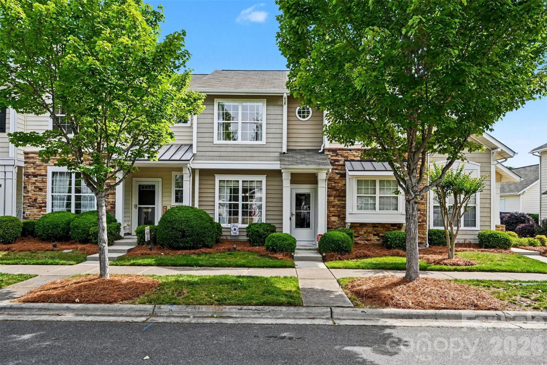 1033 Woodglen Lane , Matthews, NC 28104 Main Photo