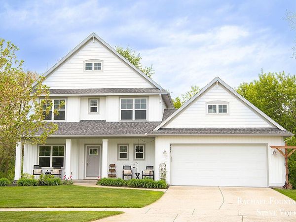9170 Costner Drive SE, Caledonia, MI 49316