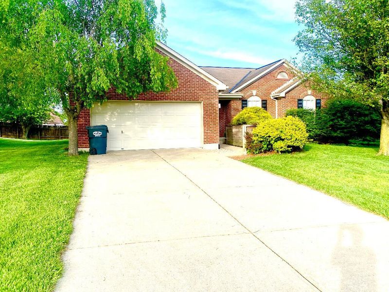 7607 Cloudstone Drive, Florence, KY 41042 Photo 1