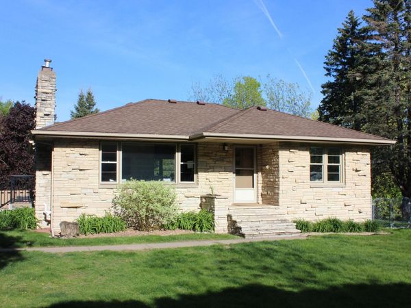 9509 Briar Circle, Bloomington, MN 55437