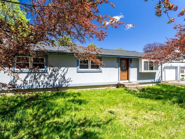 17 Fairview, Ashburnham, MA 01430
