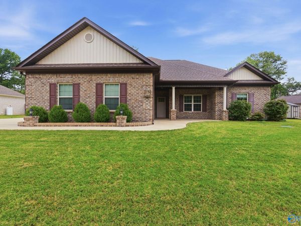 134 Lewis Vann Drive, Hazel Green, AL 35750