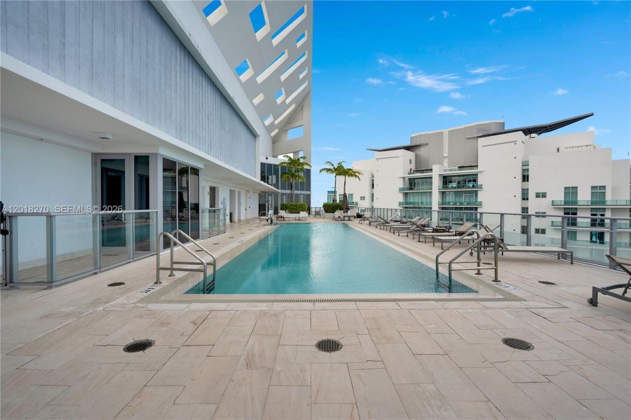 1300 Brickell Bay Dr , Unit 2000, Miami, FL 33131 Photo