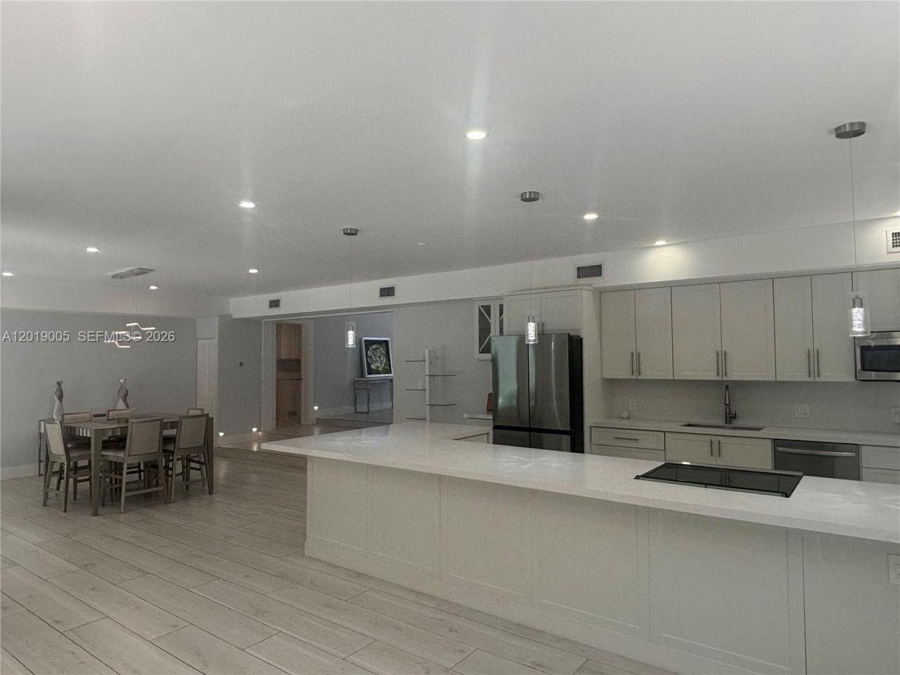 6220 SW 144th St , Coral Gables, FL 33158 Photo