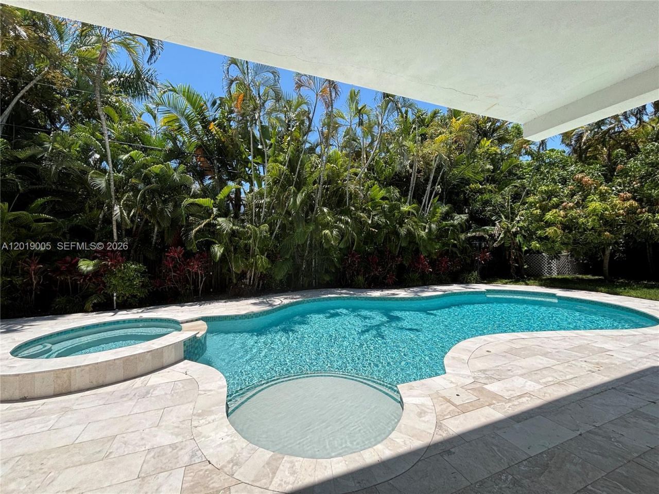6220 SW 144th St , Coral Gables, FL 33158 Photo