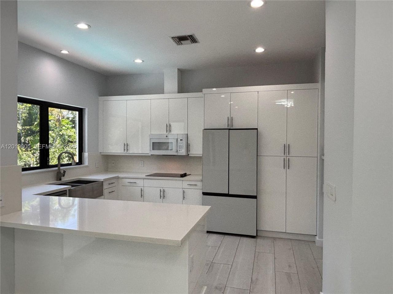 6220 SW 144th St , Coral Gables, FL 33158 Photo